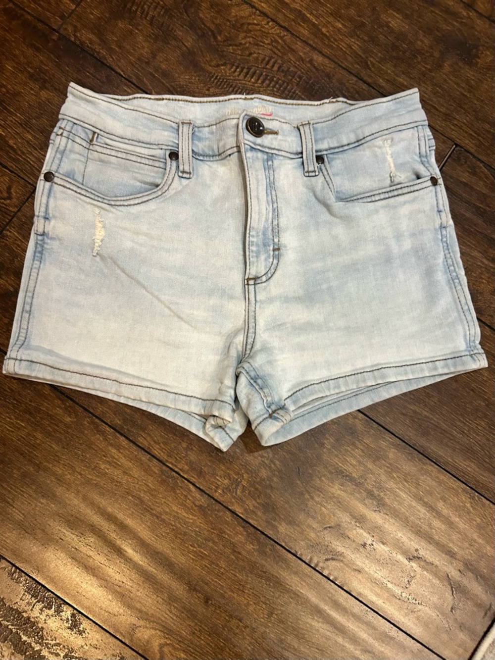 Light Wash Denim Women’s Shorts